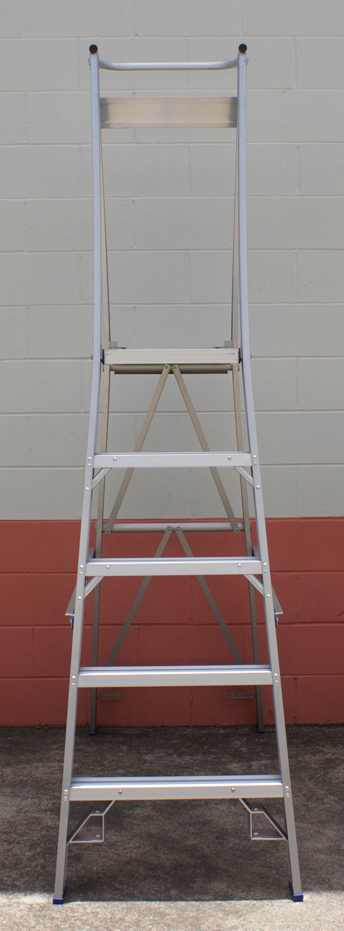 Indalex Pro Series Aluminium Platform Ladder 8/5 5ft (1.5M Platform)